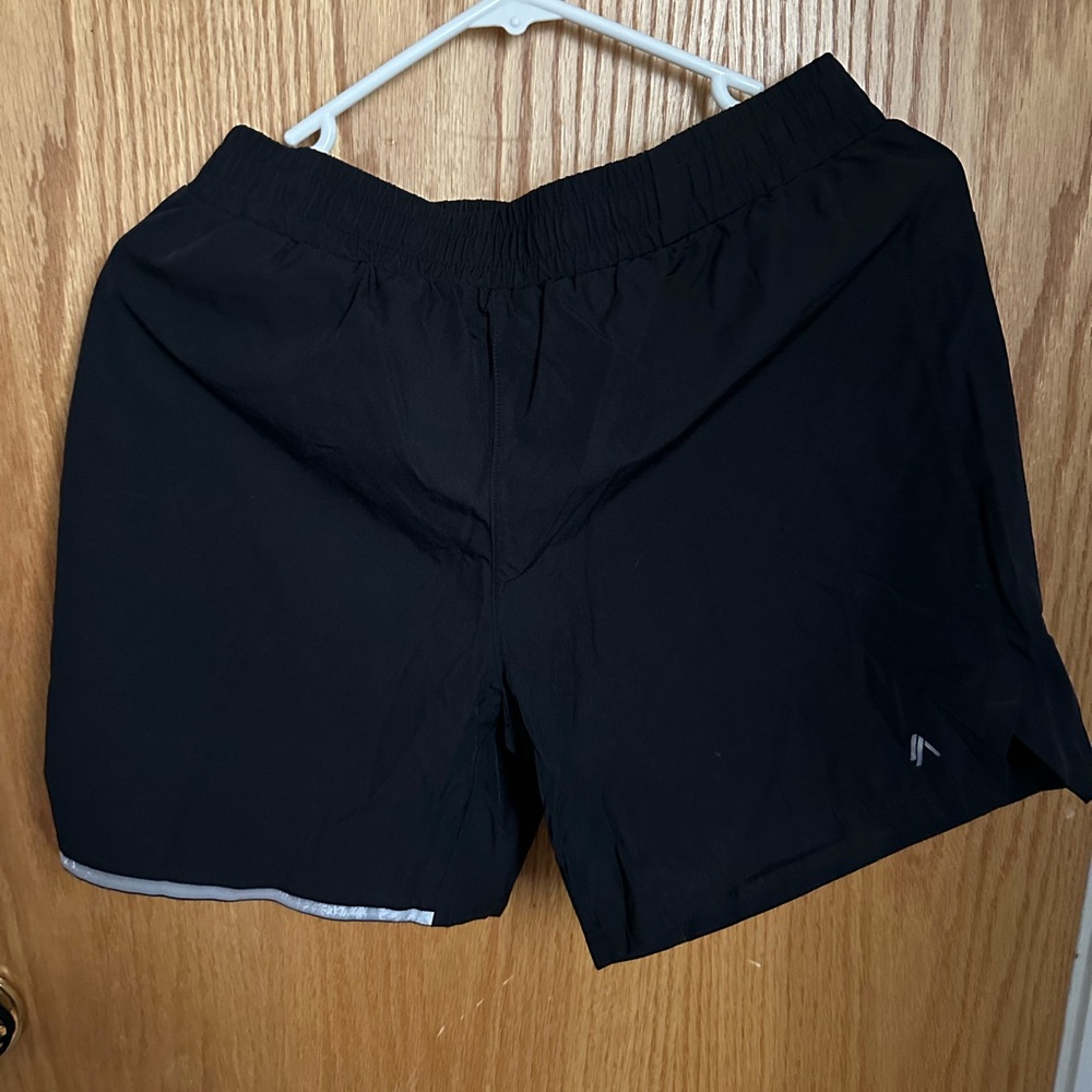 Alphalete Core Stride Shorts